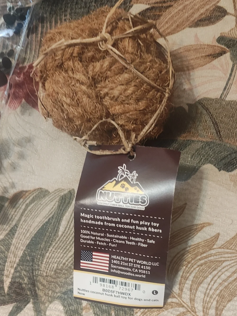 PETS: DOG COCONUT HUSK CHEW TOY